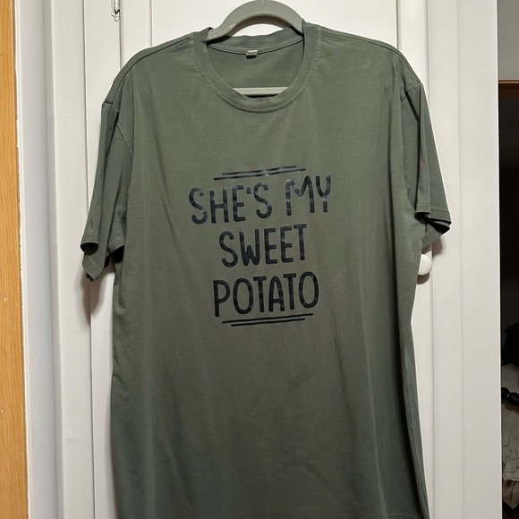 Graphic T-Shirts - Orange and Green. Set for couples. - Picture 2 of 3